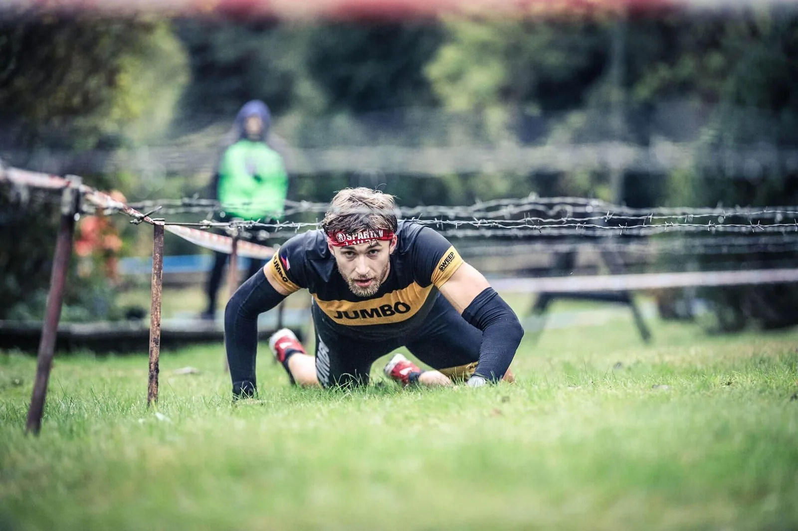 Barbed wire crawl